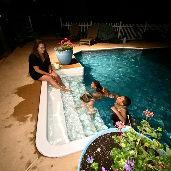 Meet your Posher, Suzanne - Picture 10 of 15